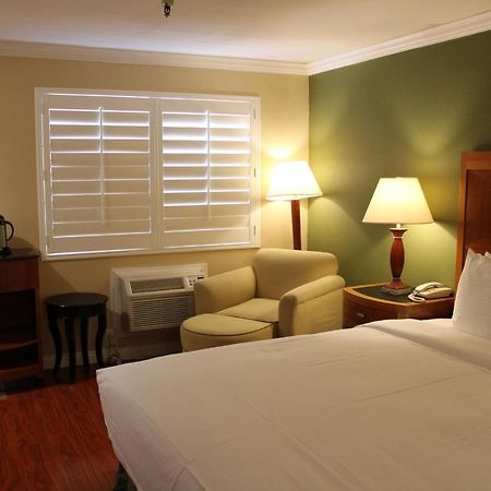Garvey Inn Monterey Park Eksteriør billede